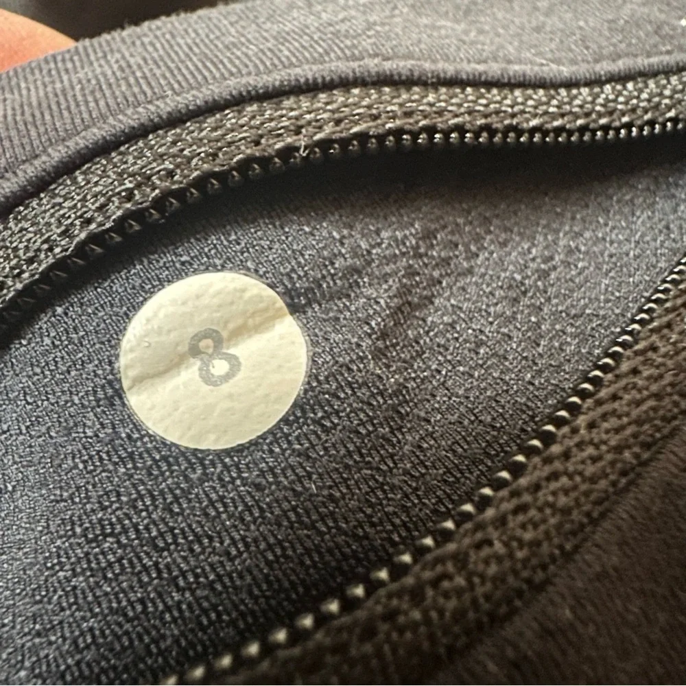 Lululemon Run Times Short *4-way Stretch Black 8 - Picture 7 of 12